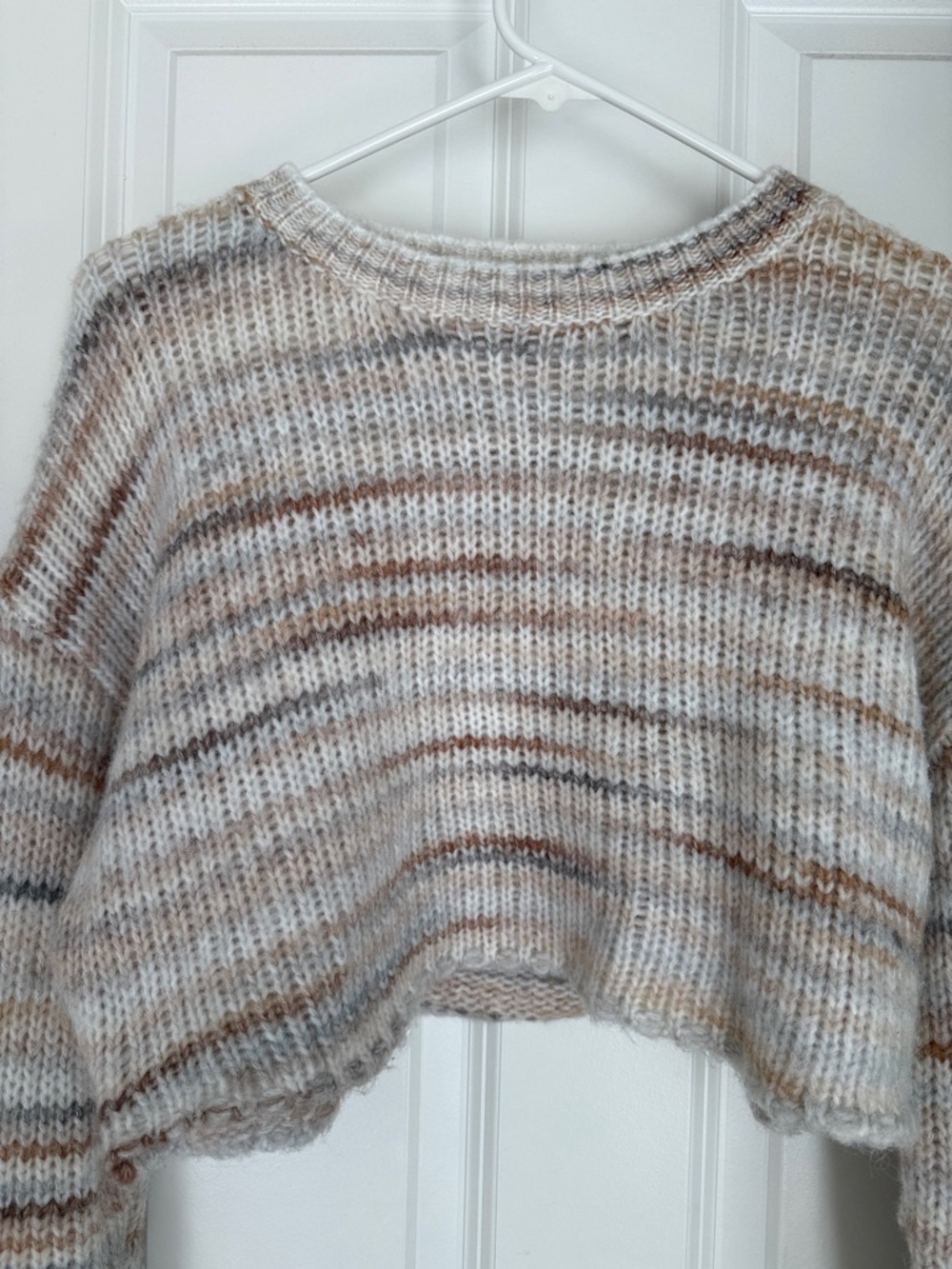 Striped Cropped Crewneck Sweater - Neutral Cream & Brown